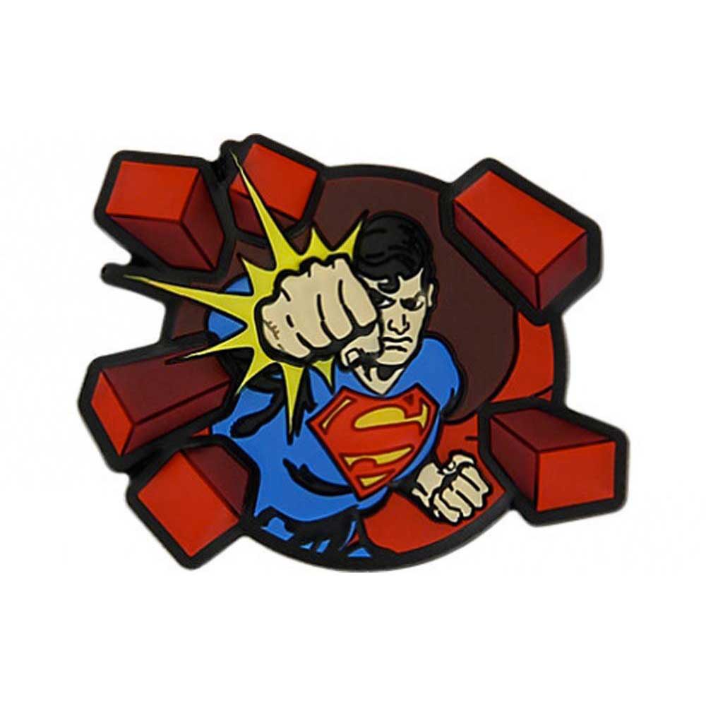 jibbitz-superman-punching