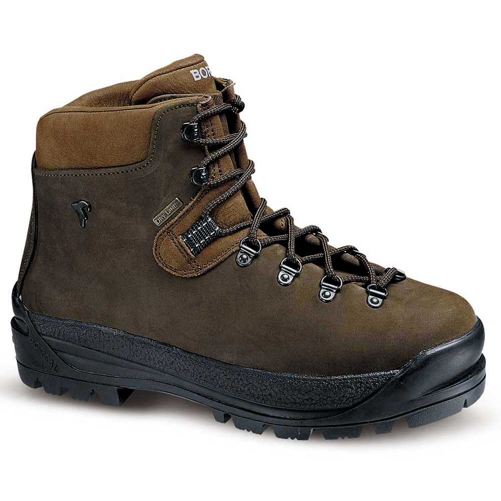 boreal-fuji-hiking-boots