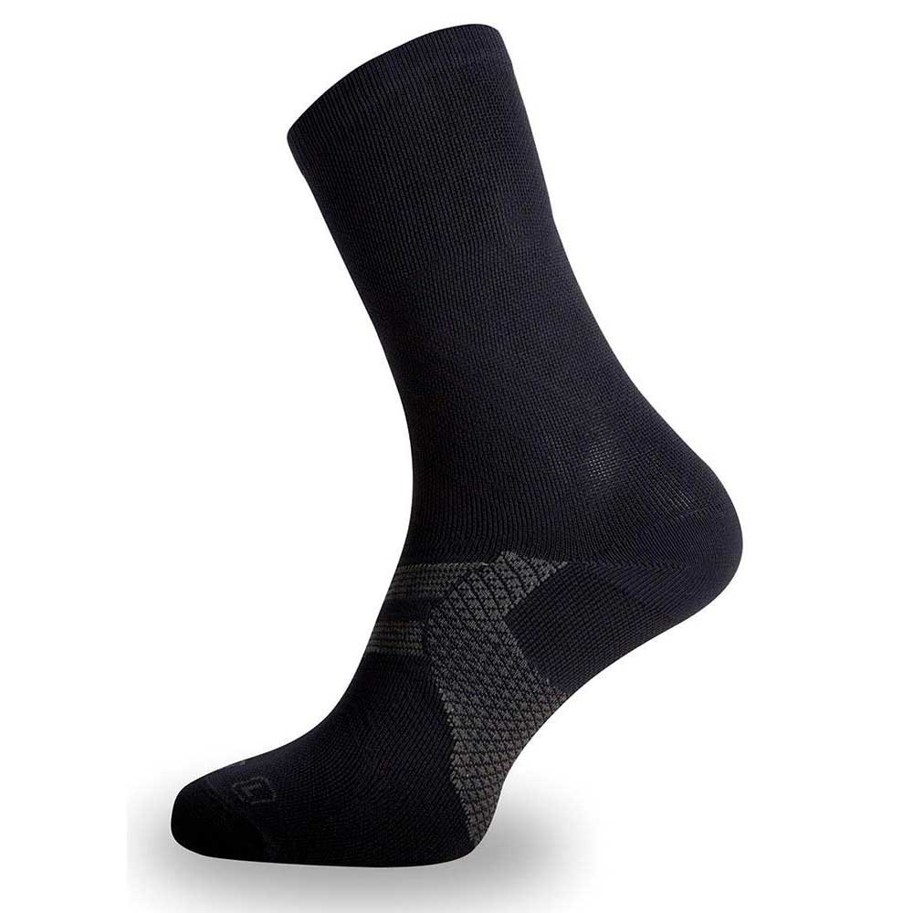 arch-max-medium-socks-urban-cut