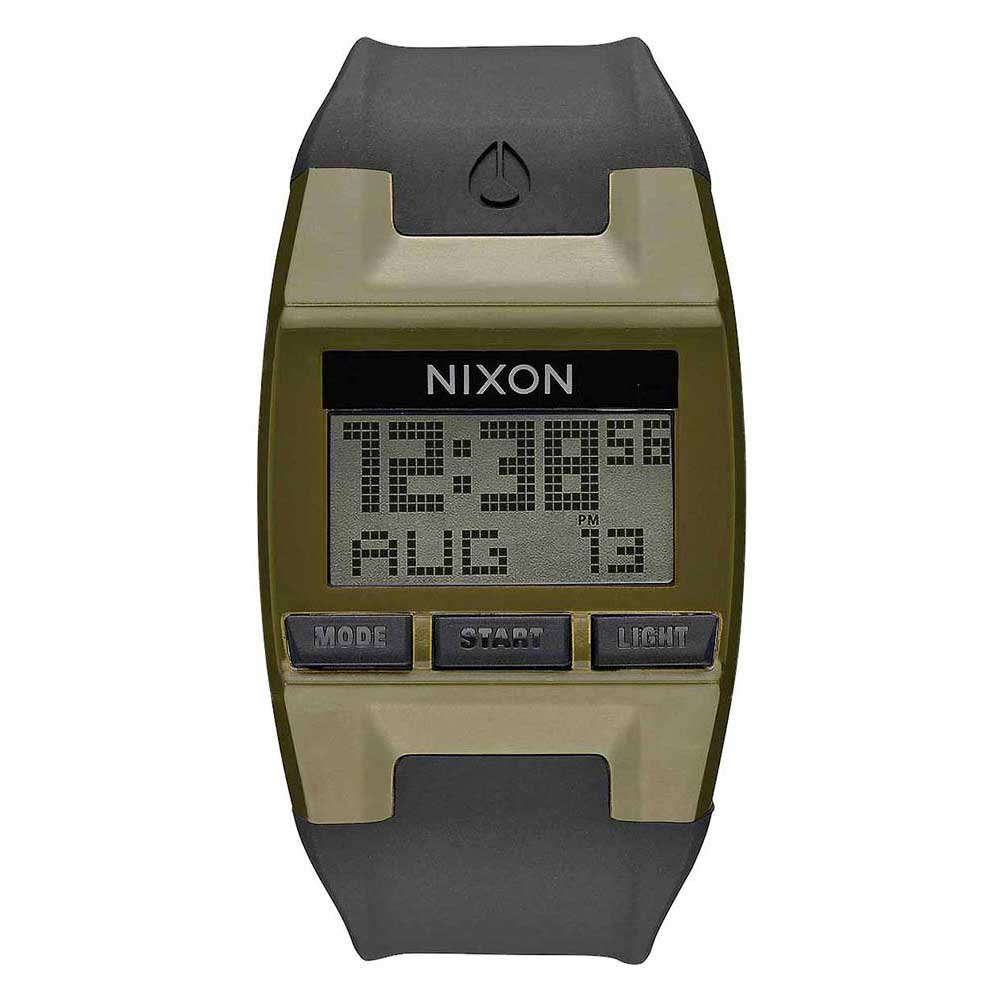 nixon-montre-comp