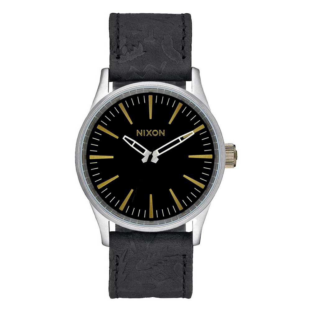 nixon-sentry-38-leather-watch
