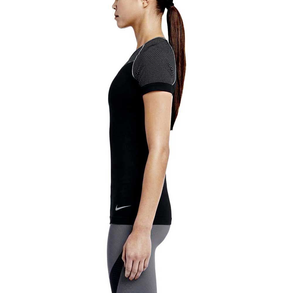 Nike Pro Hypercool Limitless Kurzarm T-Shirt