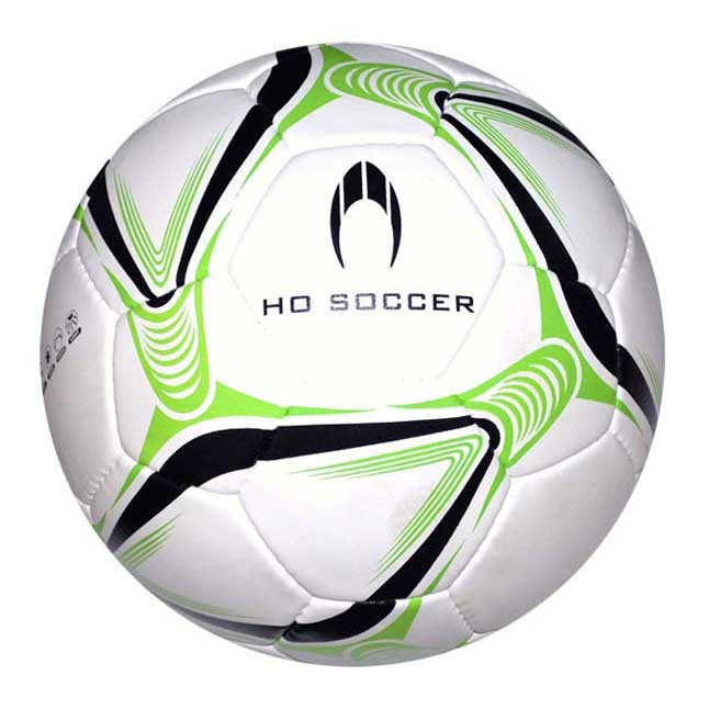 ho-soccer-harde-grond-voetbal-bal