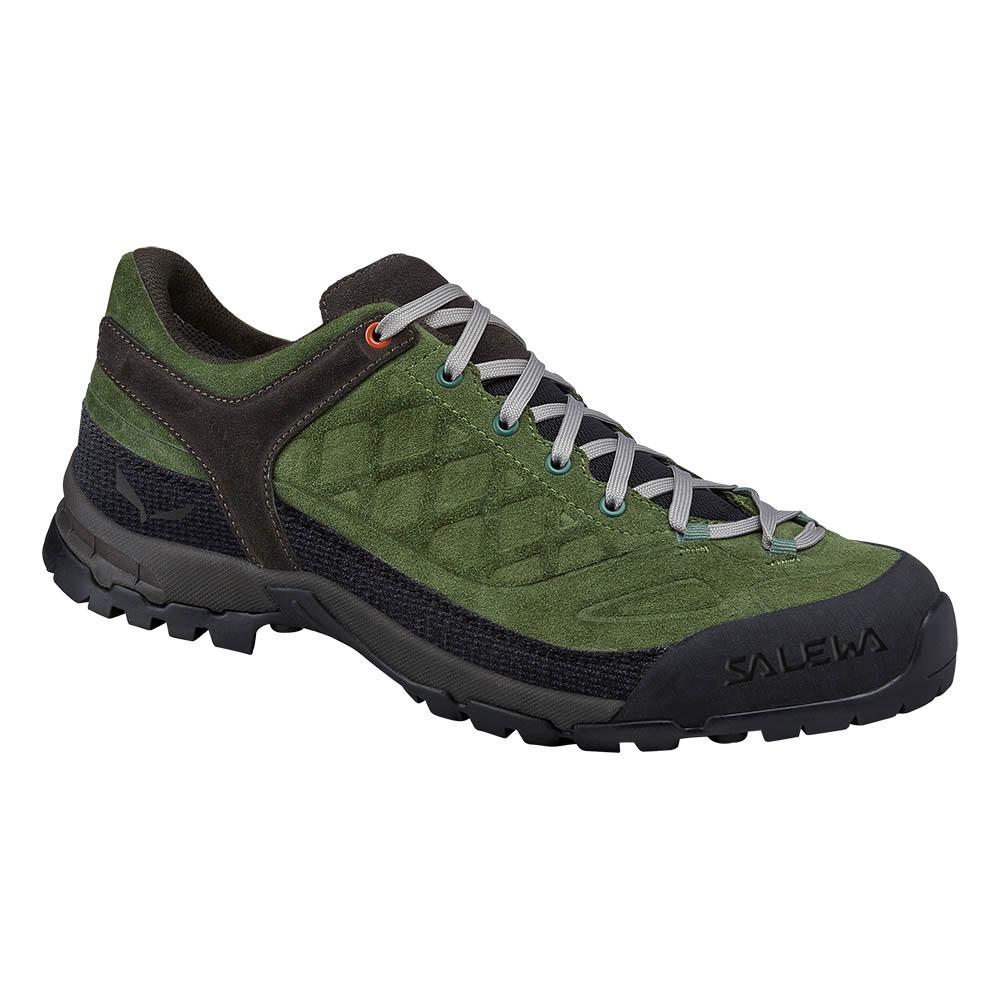 salewa-trektail-hiking-shoes