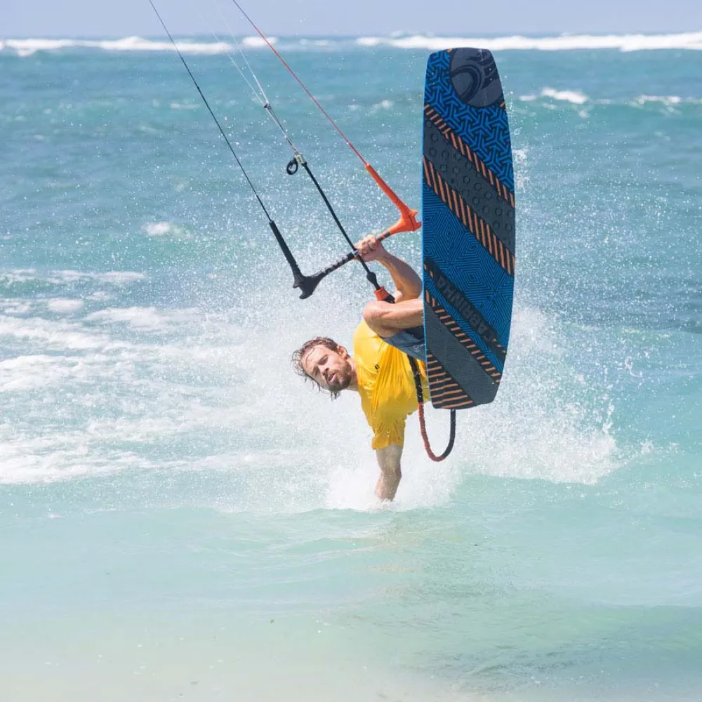 CABRINHA MOTO 14平米 カブリナ カイトサーフィン カイトボード Cabrinha カブリナ ハーネス カイトサーフィン CABRINHA MOTO 14平米