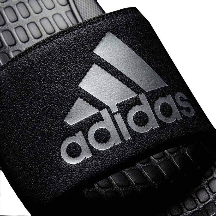 adidas Voloomix Slippers