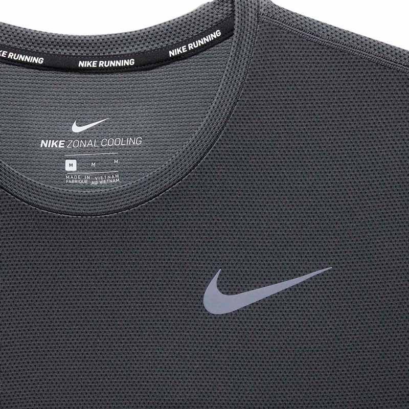 Nike Camiseta Manga Larga Zonal Cooling Relay Top