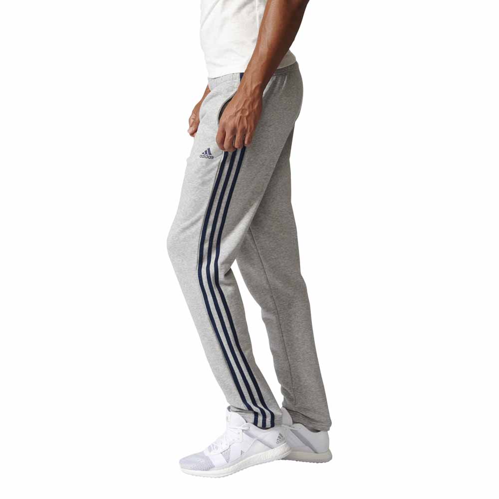adidas Pantaloni Lungo Essentials 3 Stripes Tapered Regular