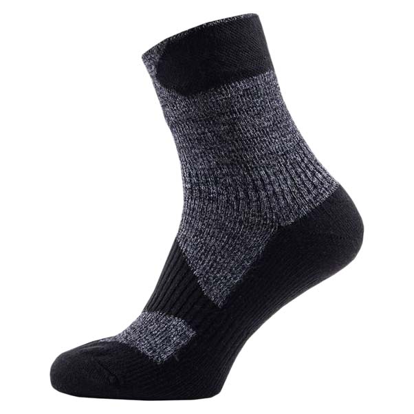 sealskinz-walking-thin-ankle-socks