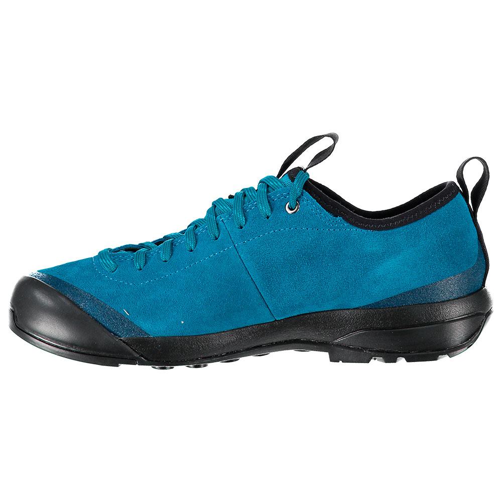 Arc’teryx Acrux SL Leather Approach Hiking Shoes