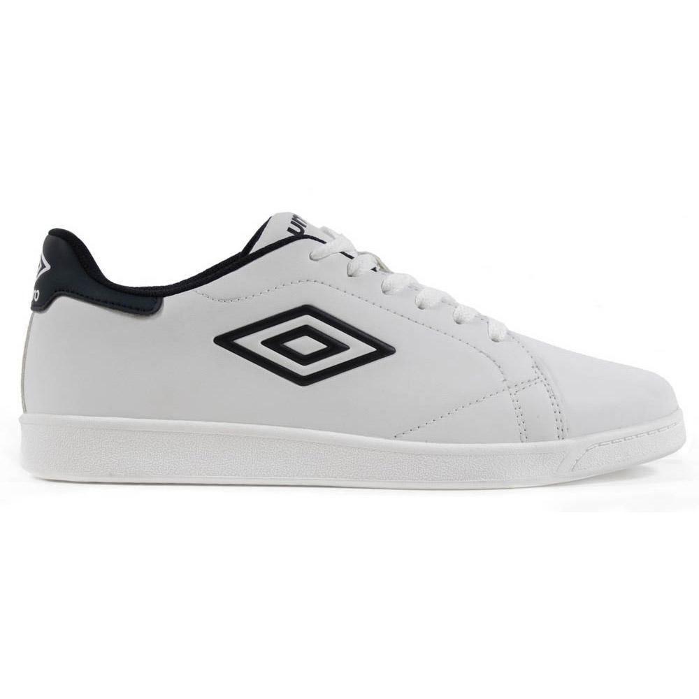 umbro-medway-3-lace-trainers