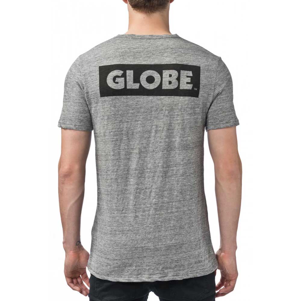 Globe Sticker Korte Mouwen T-Shirt