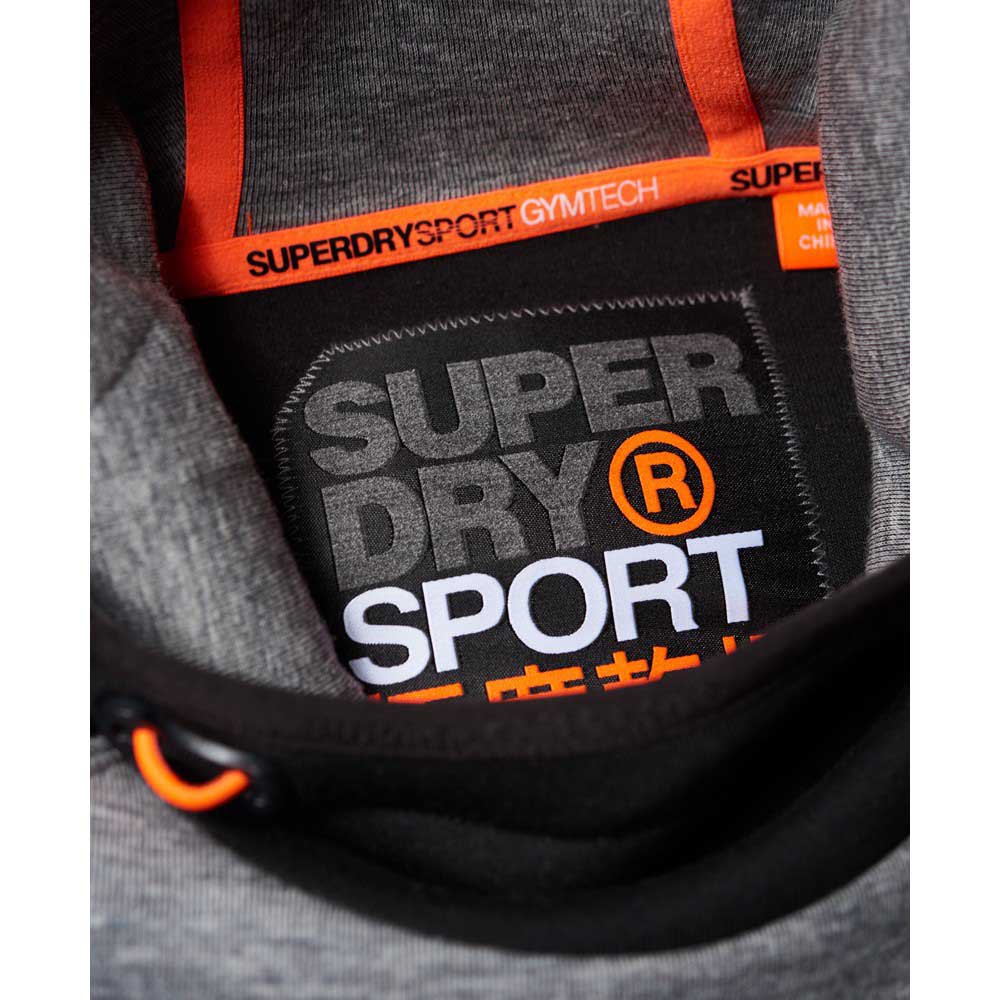 Superdry Gym Tech Emboss Print Overhead Sweatshirt Met Capuchon