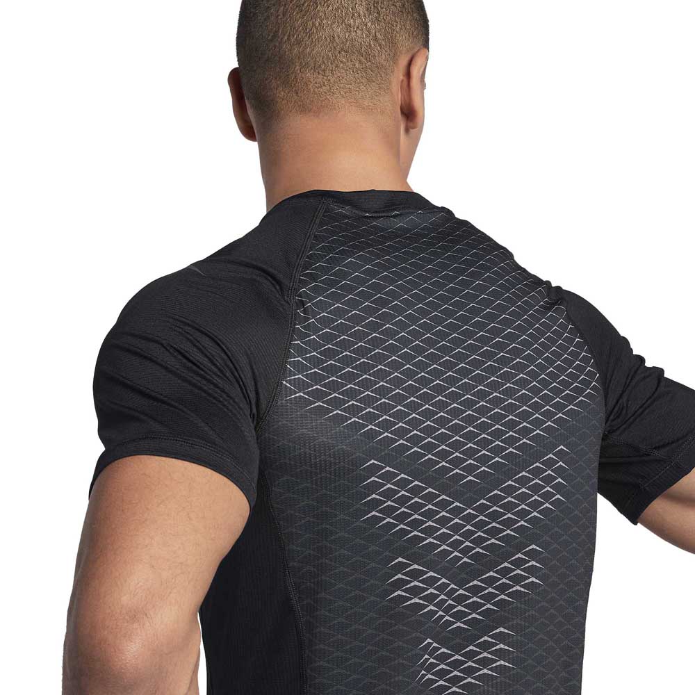 antwoord Dagelijks weten Nike Pro Hypercool Fitted GFX Short Sleeve T-Shirt Black| Traininn