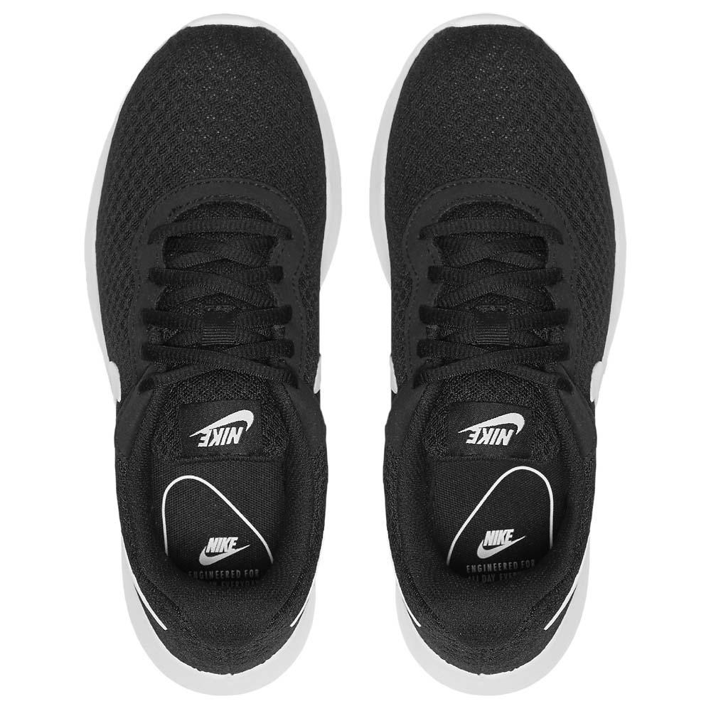 Nike Sneaker Tanjun