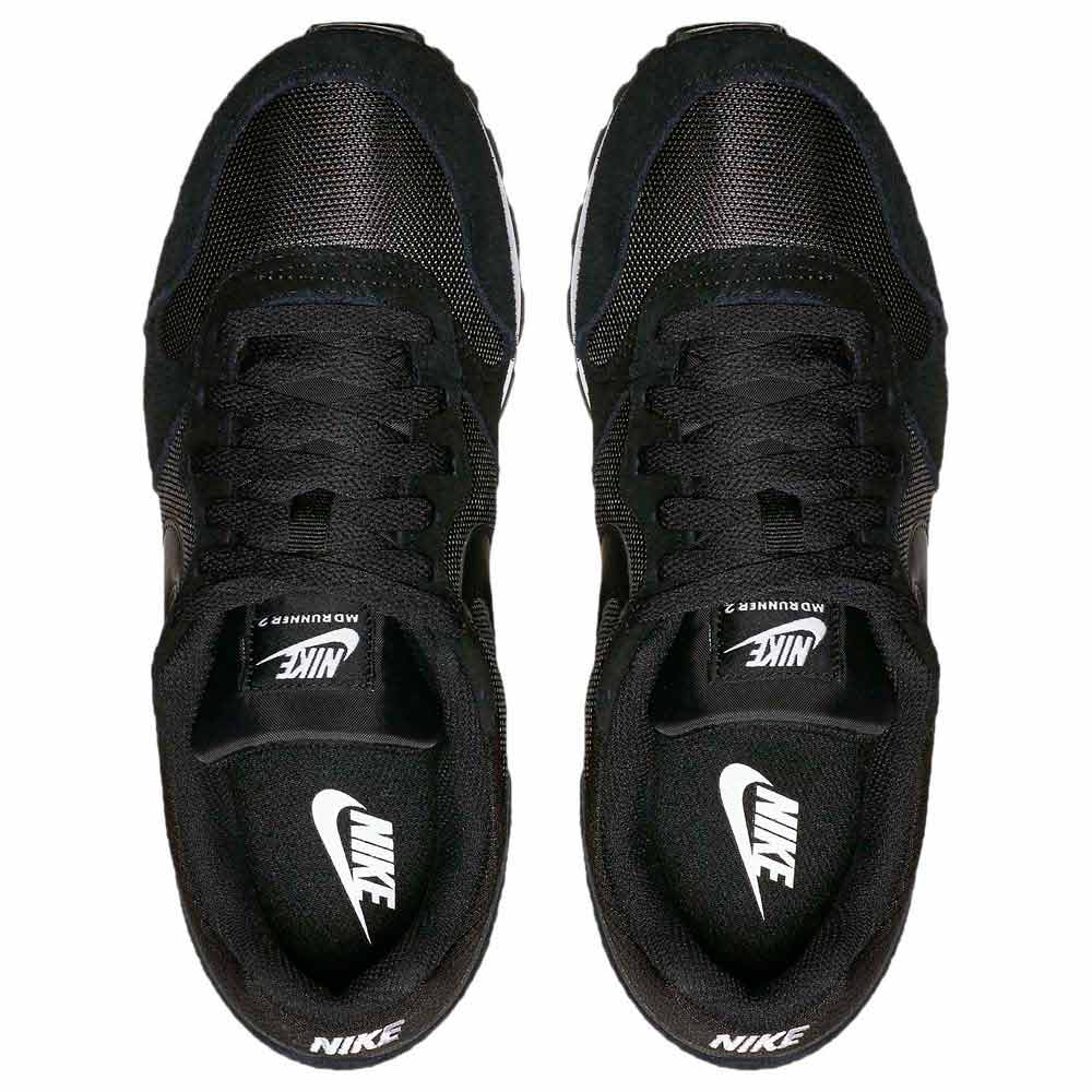 Tangle Made of necklace Nike MD Runner 2 Trainers Black | Dressinn