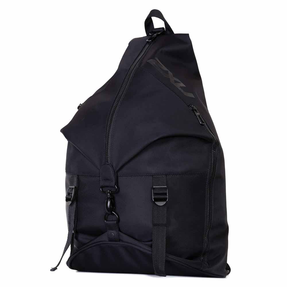 2xu-studio-bag-backpack