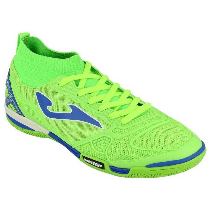 joma-tactico-in-indoor-football-shoes