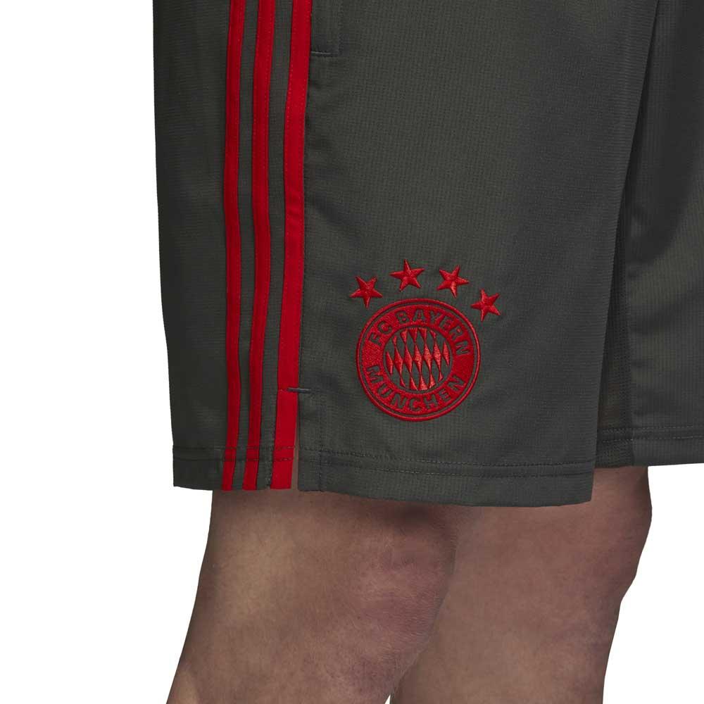 adidas FC Bayern Munich Woven 18/19