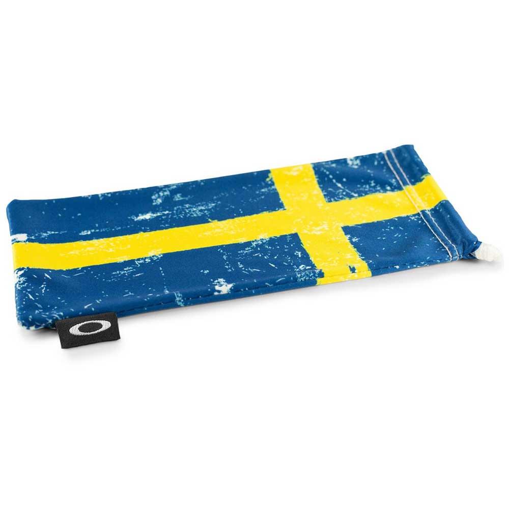 oakley-sweden-flag-microbag-sheath