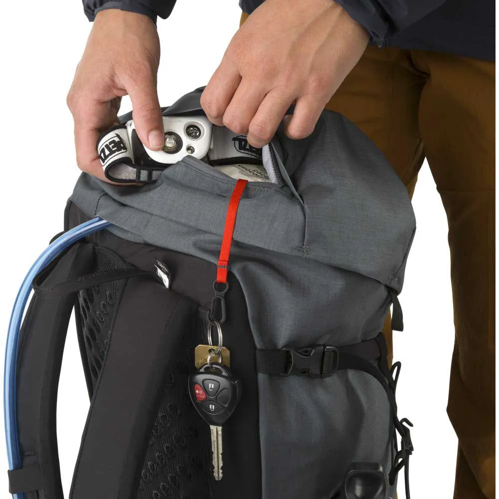 Arc'teryx Brize 25L Backpack | Trekkinn バックパック