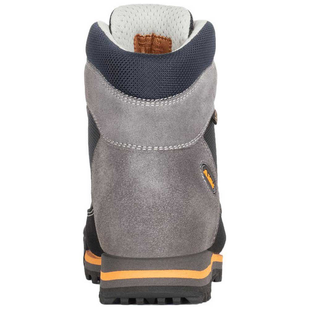 Aku Ultralight Micro Goretex Hiking Boots