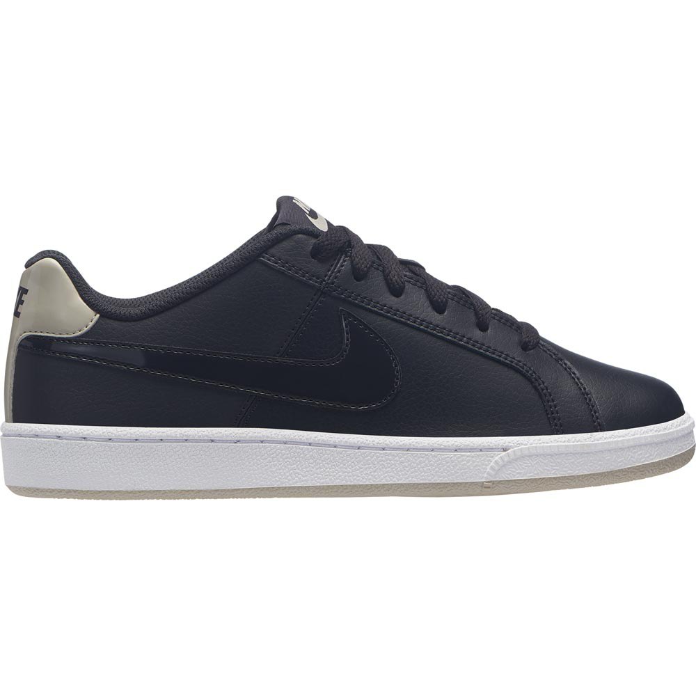 nike-court-royale-trainers