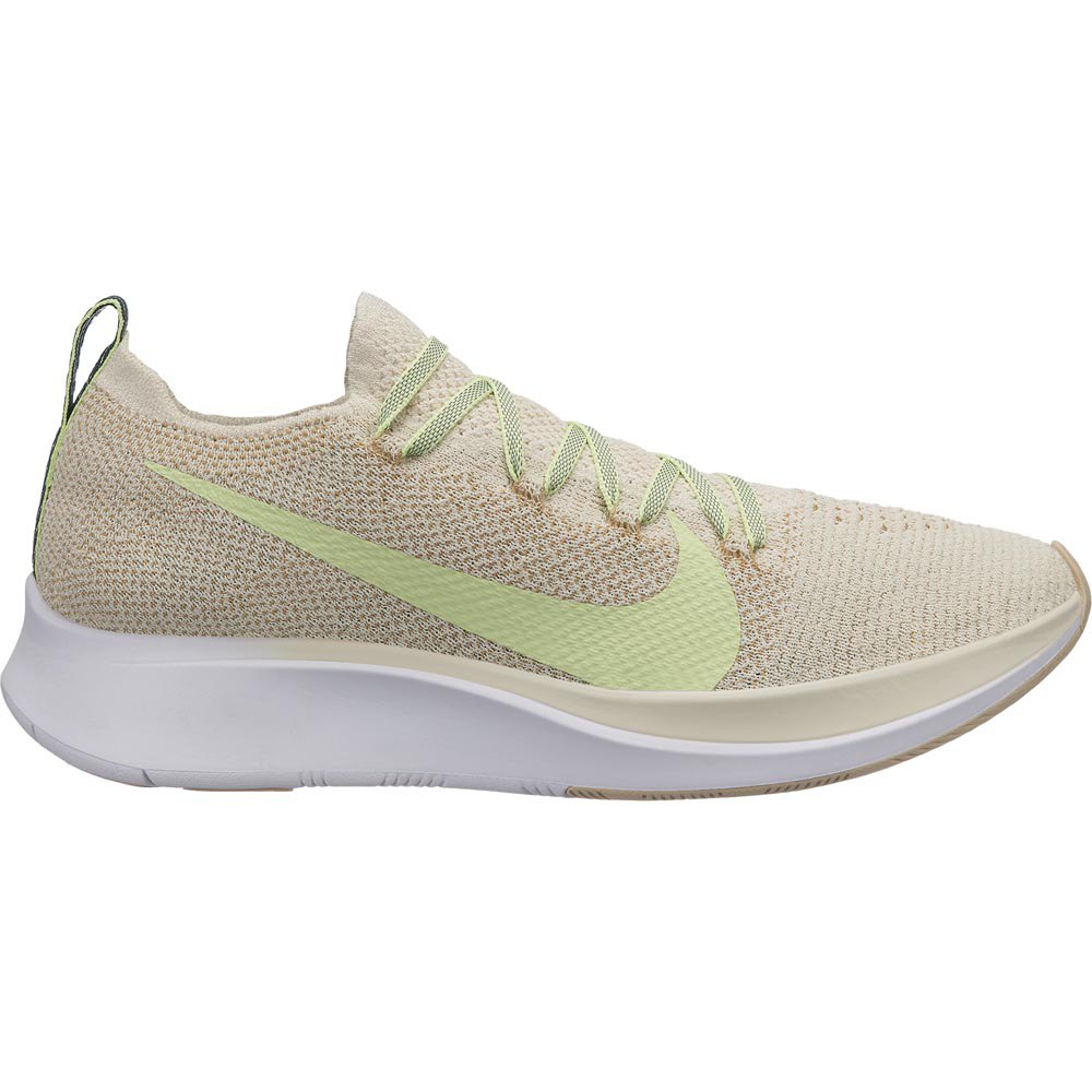 Impure Operation possible camouflage Nike Zoom Fly Flyknit Running Shoes Beige | Runnerinn