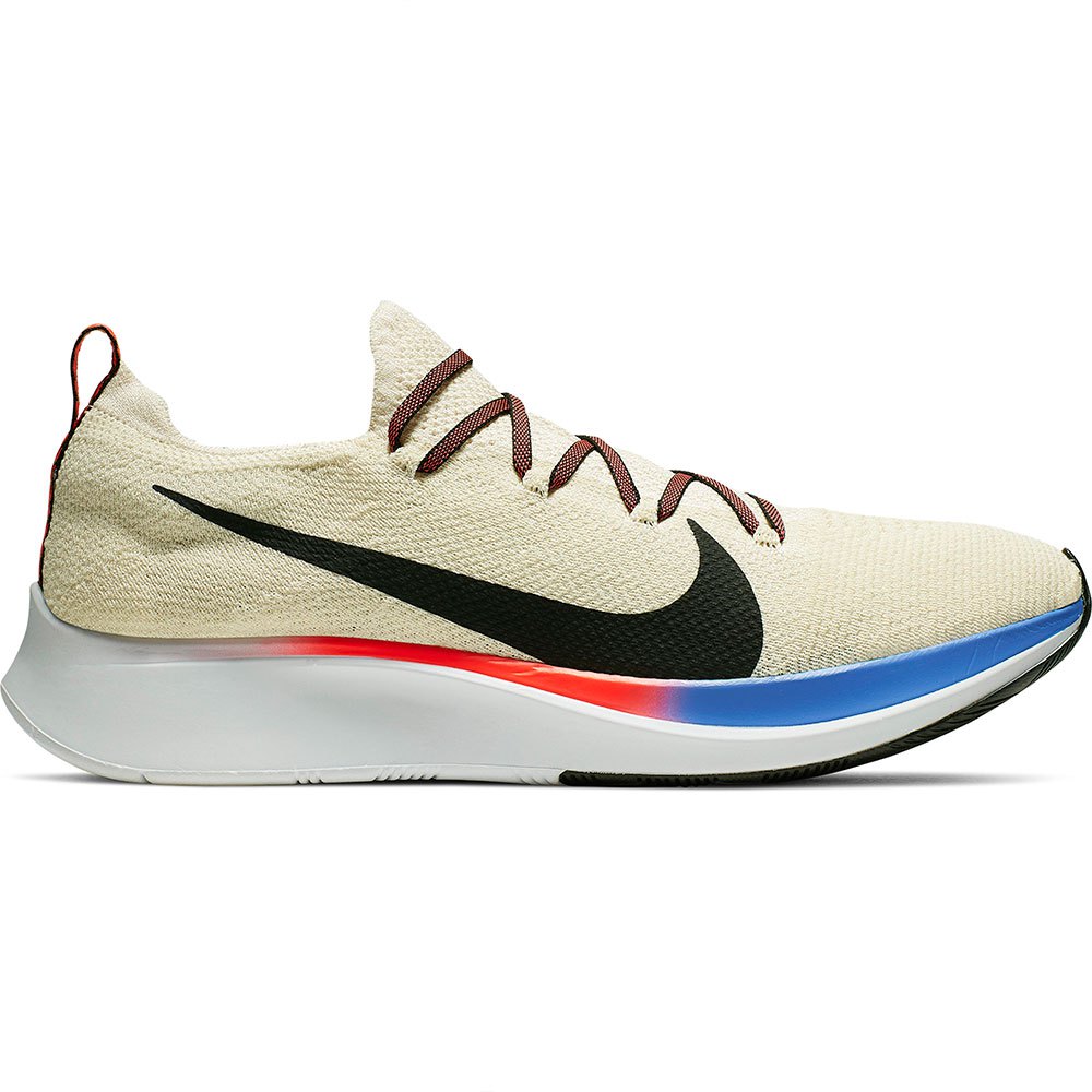 rebanada jerarquía Casi Nike Zoom Fly Flyknit Running Shoes Beige | Runnerinn