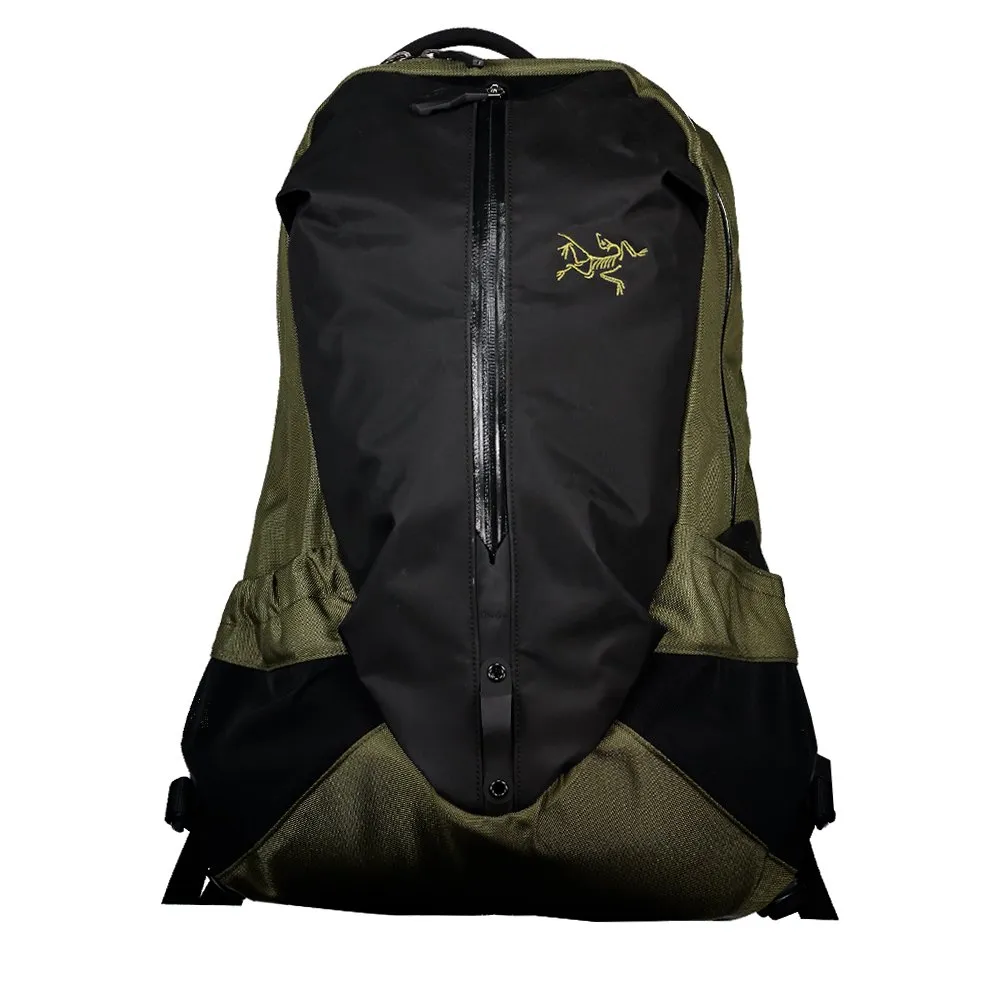 Arc'teryx Arro 16L Backpack | Trekkinn