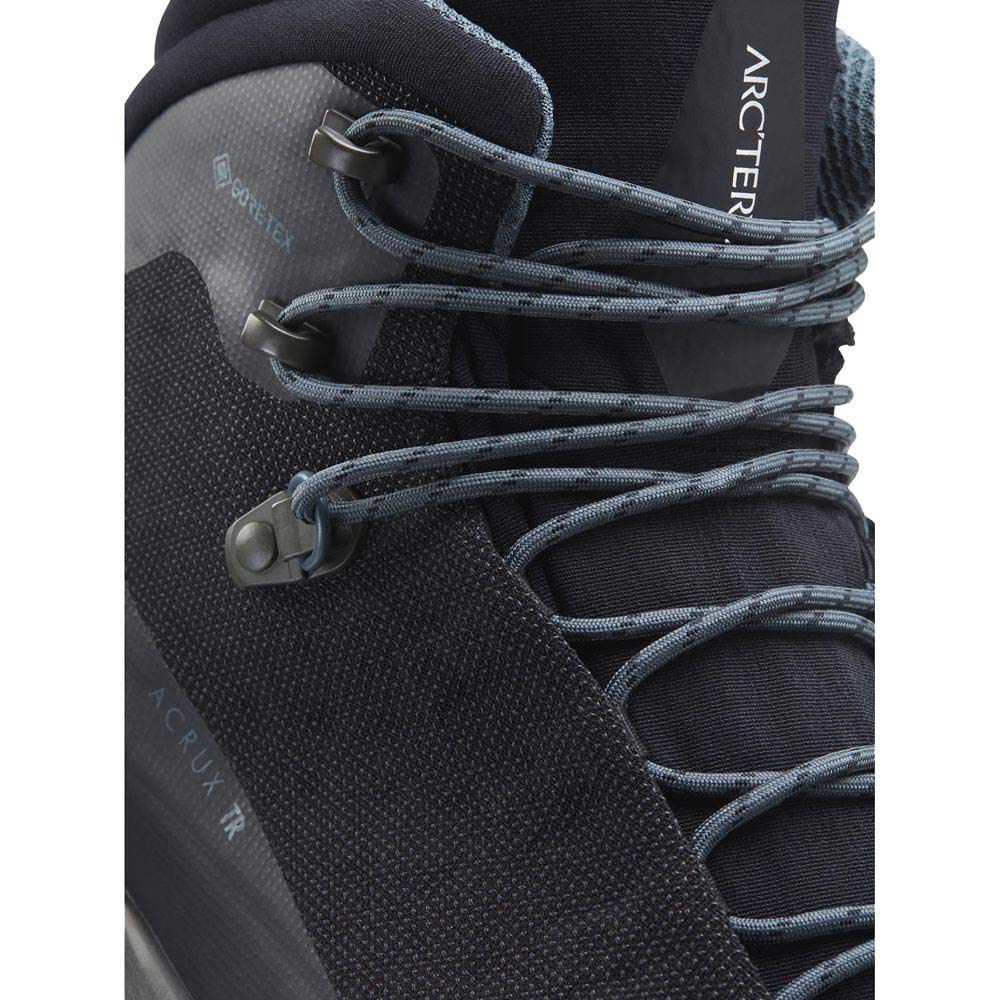 Arc’teryx Acrux TR Goretex hiking boots