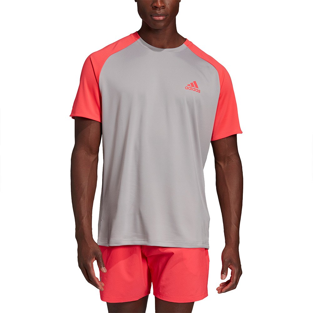 adidas Club Colourblock T-shirt med korte ærmer