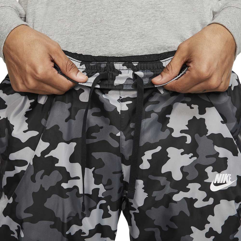 Nike SportswearTrack Camo Pants