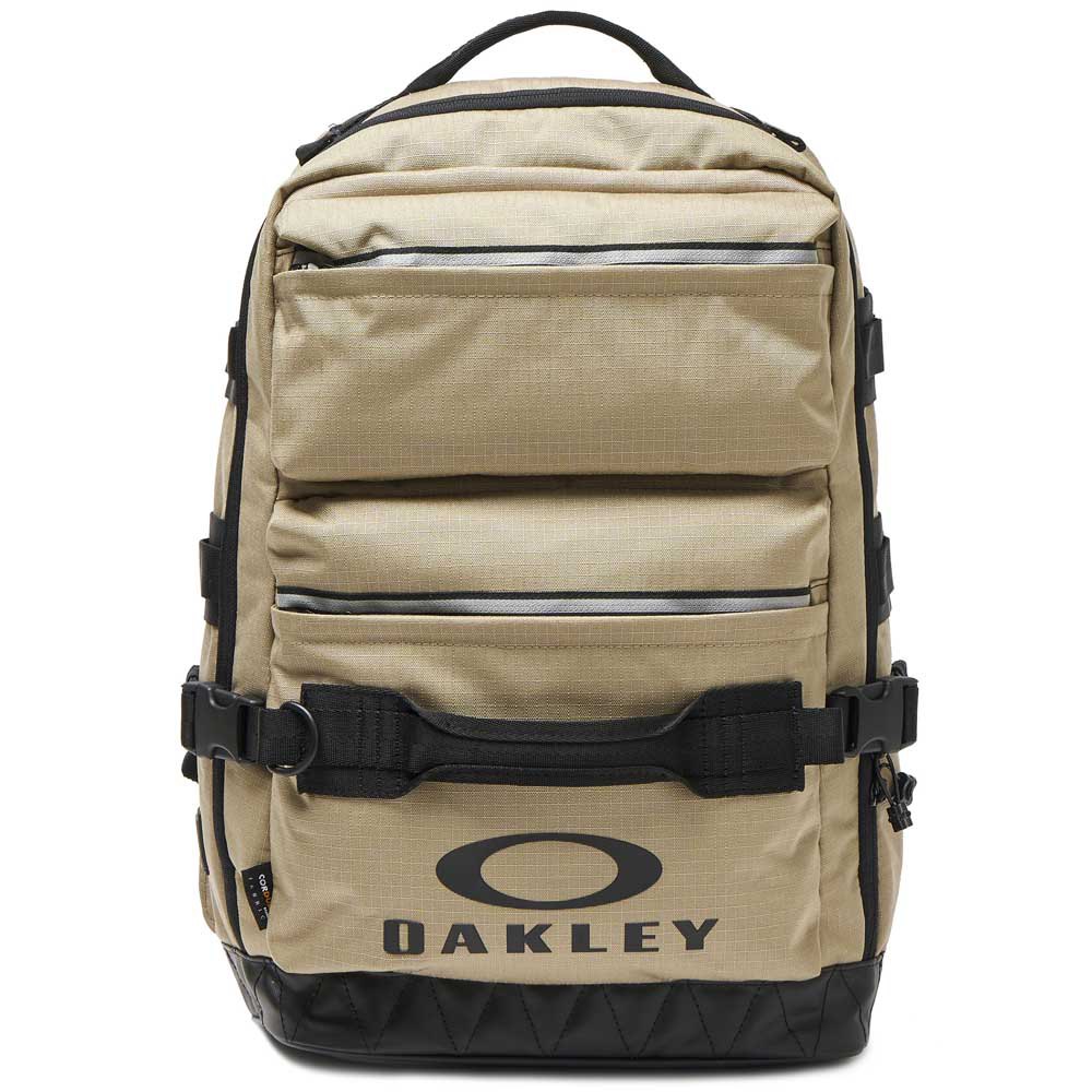 oakley-utility-square-26l-backpack