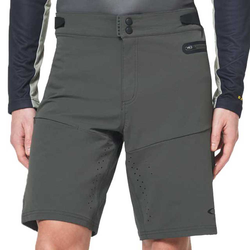 oakley-mtb-trail-shorts