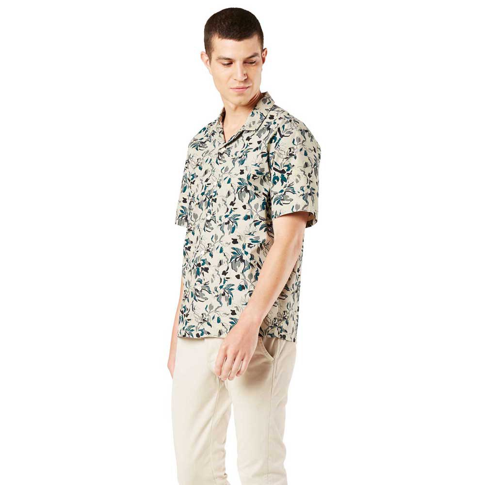 dockers-island-short-sleeve-shirt