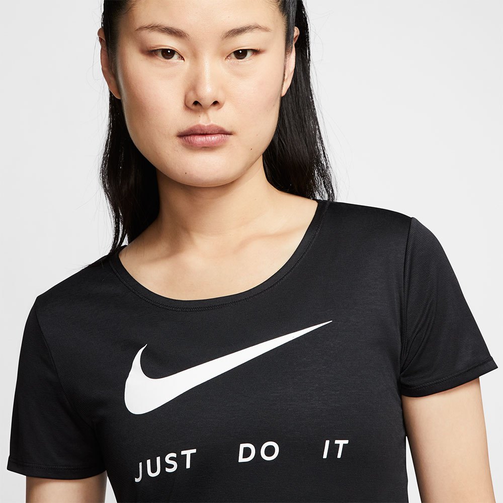 Nike Swoosh Run Short Sleeve T-Shirt