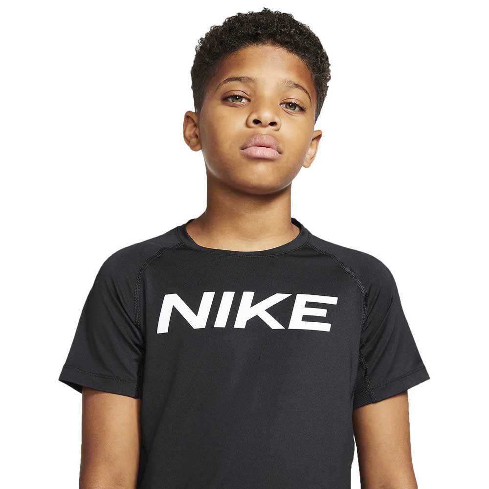 Nike Pro Fitted kortarmet t-skjorte