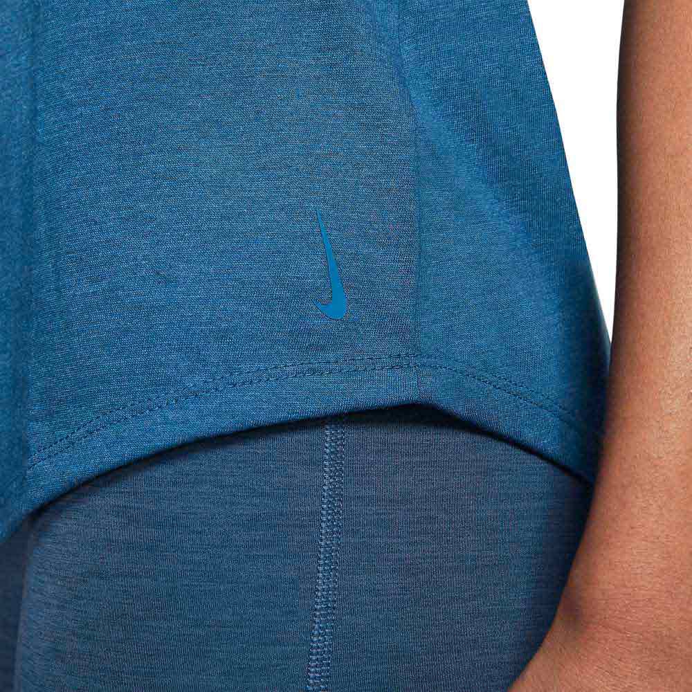 Nike Camiseta Sin Mangas Strappy Yoga