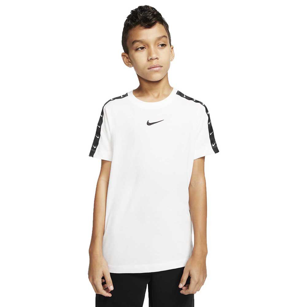 hazlo plano cristiano director Nike Sportswear Swoosh Tape Short Sleeve T-Shirt White | Dressinn