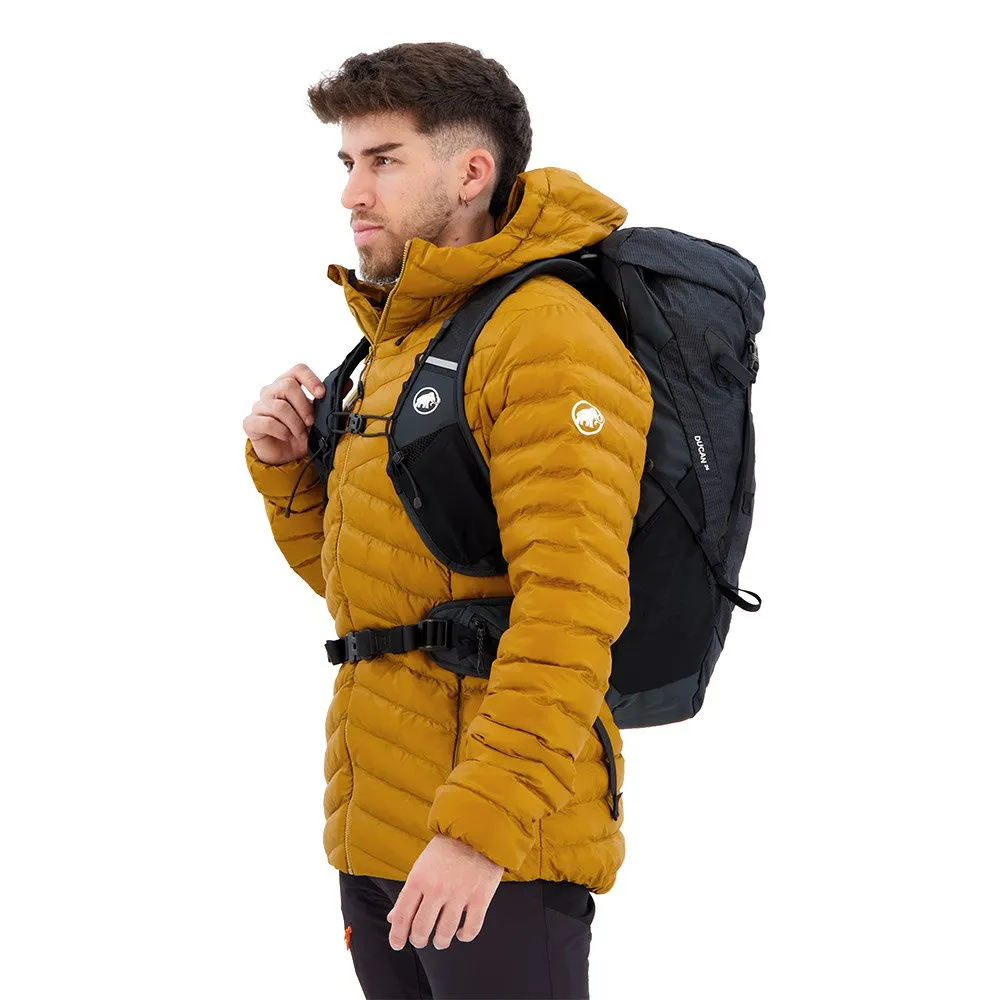Mammut Ducan 24L backpack Black | Trekkinn display picture 1