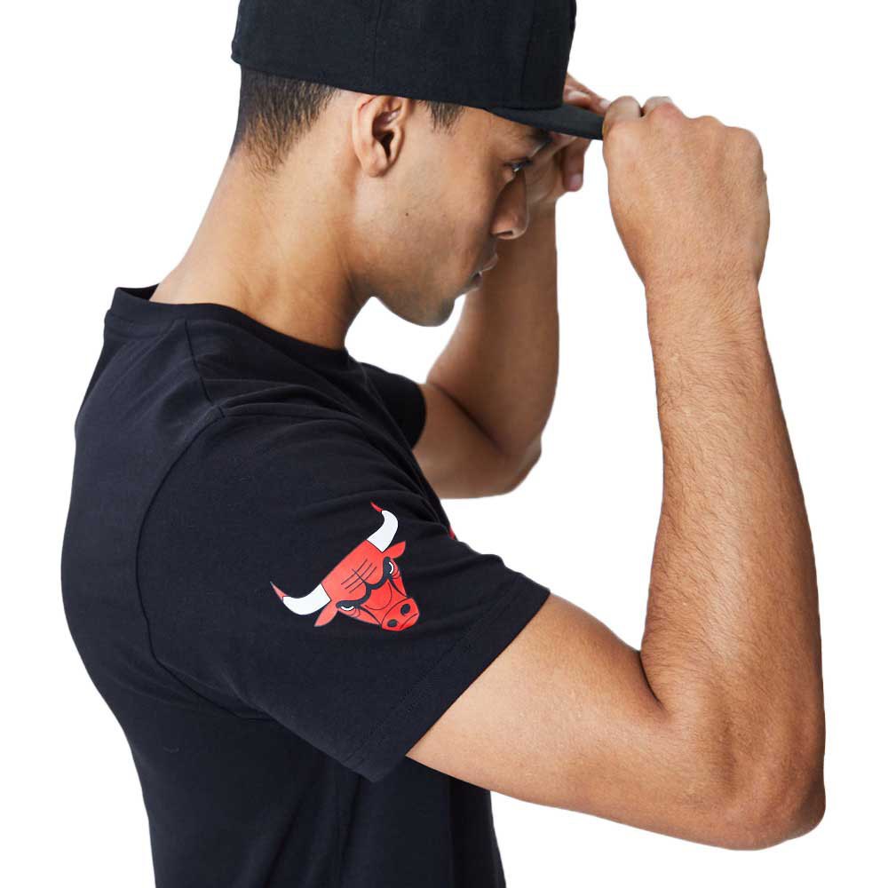 New era NBA Chicago Bulls Gradient Wordmark Short Sleeve T-Shirt