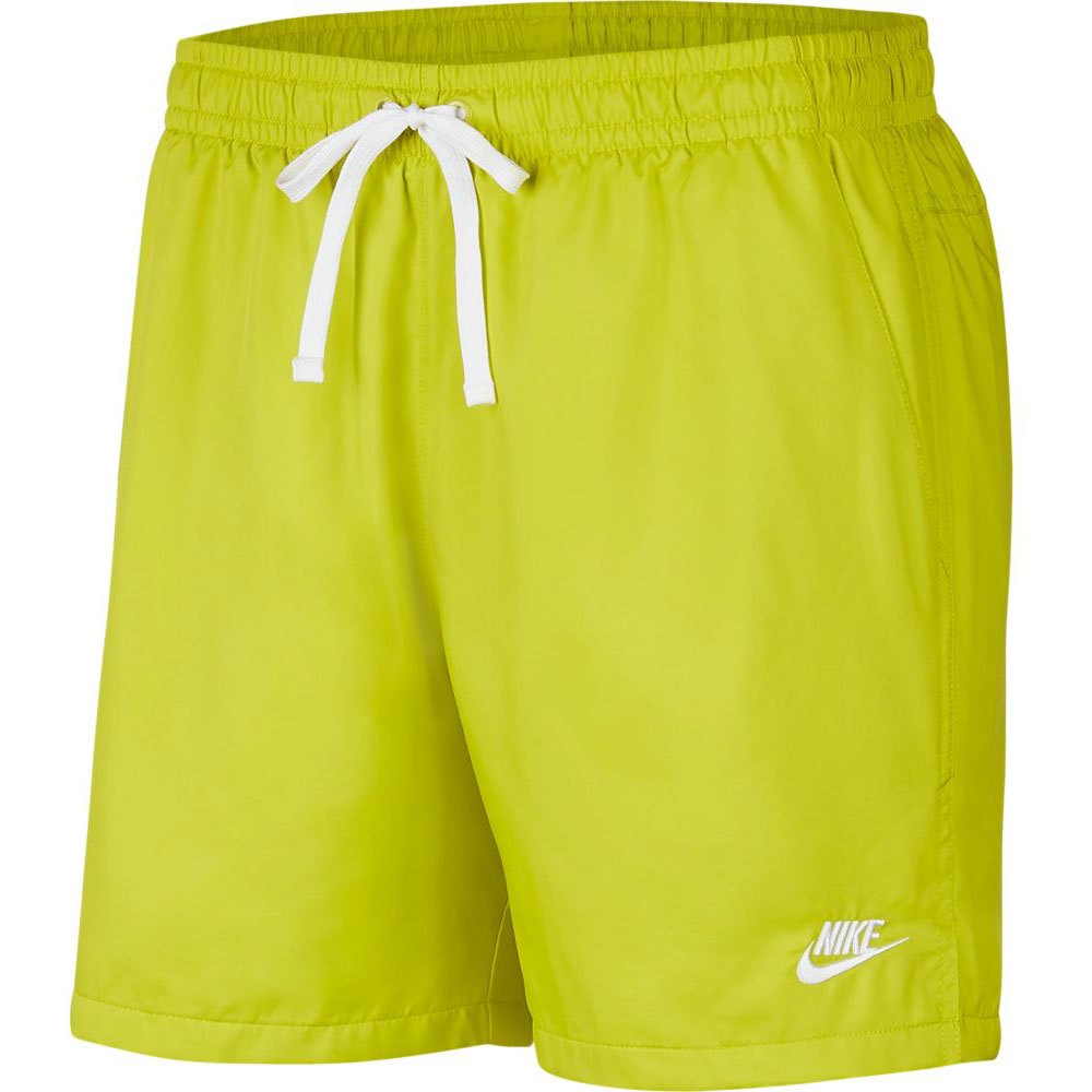 nike-shorts-sportswear-flow
