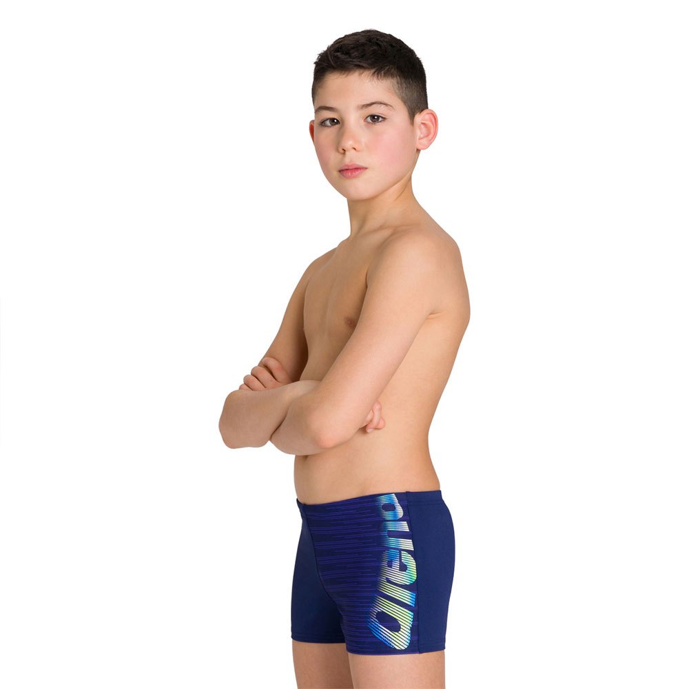 arena-swim-boxer-stretch