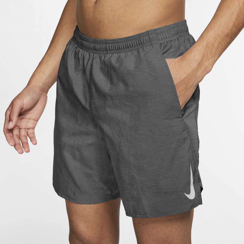 Nike Pantalons Curts Challenger 2 In 1 7´´
