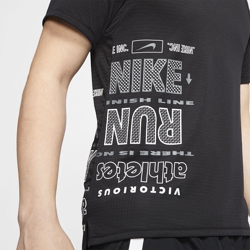 Nike Rise 365 Wild Run Korte Mouwen T-Shirt