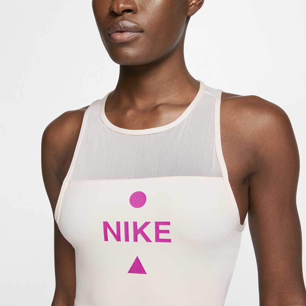 Nike Graphic Icon Clash Short Sleeve T-Shirt
