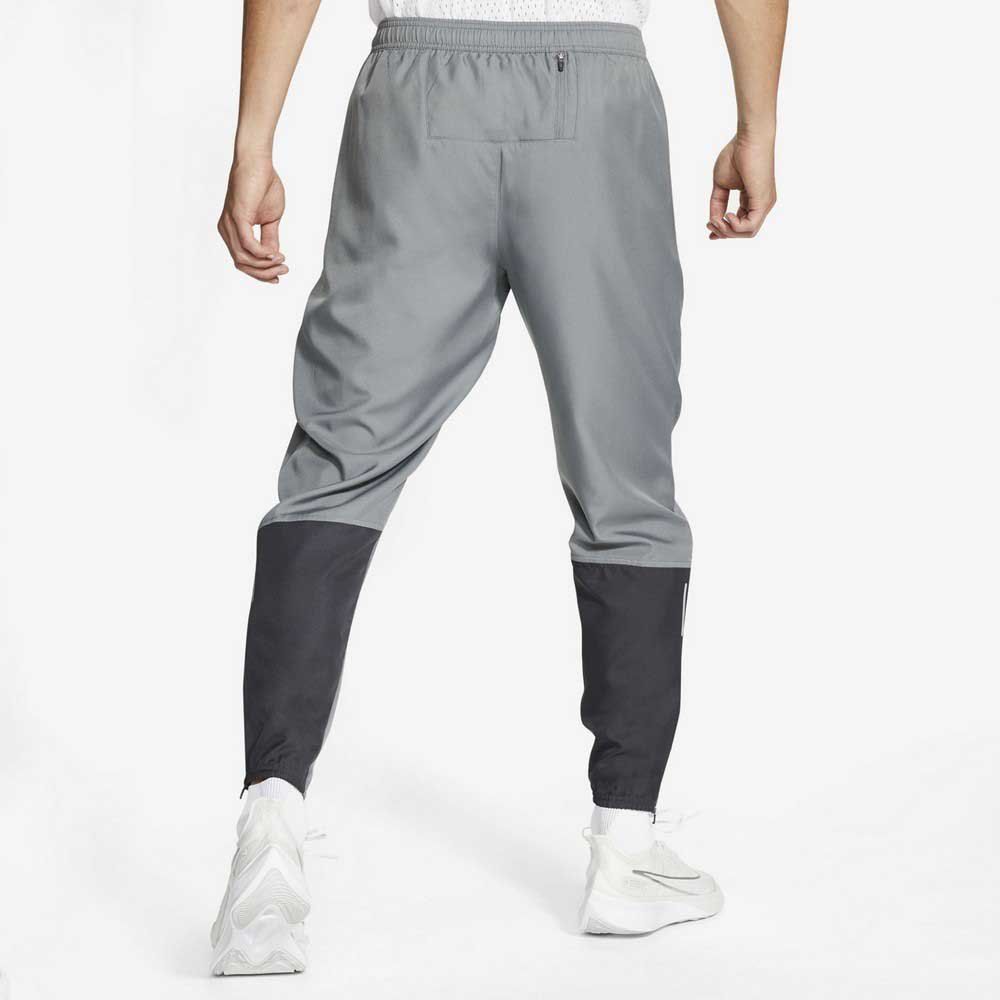 Nike Pantalones Essential Woven
