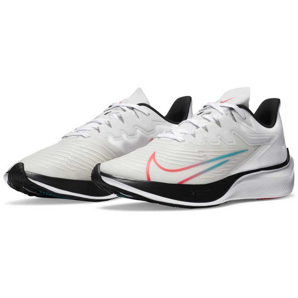 Nike Chaussures de course Zoom Gravity 2