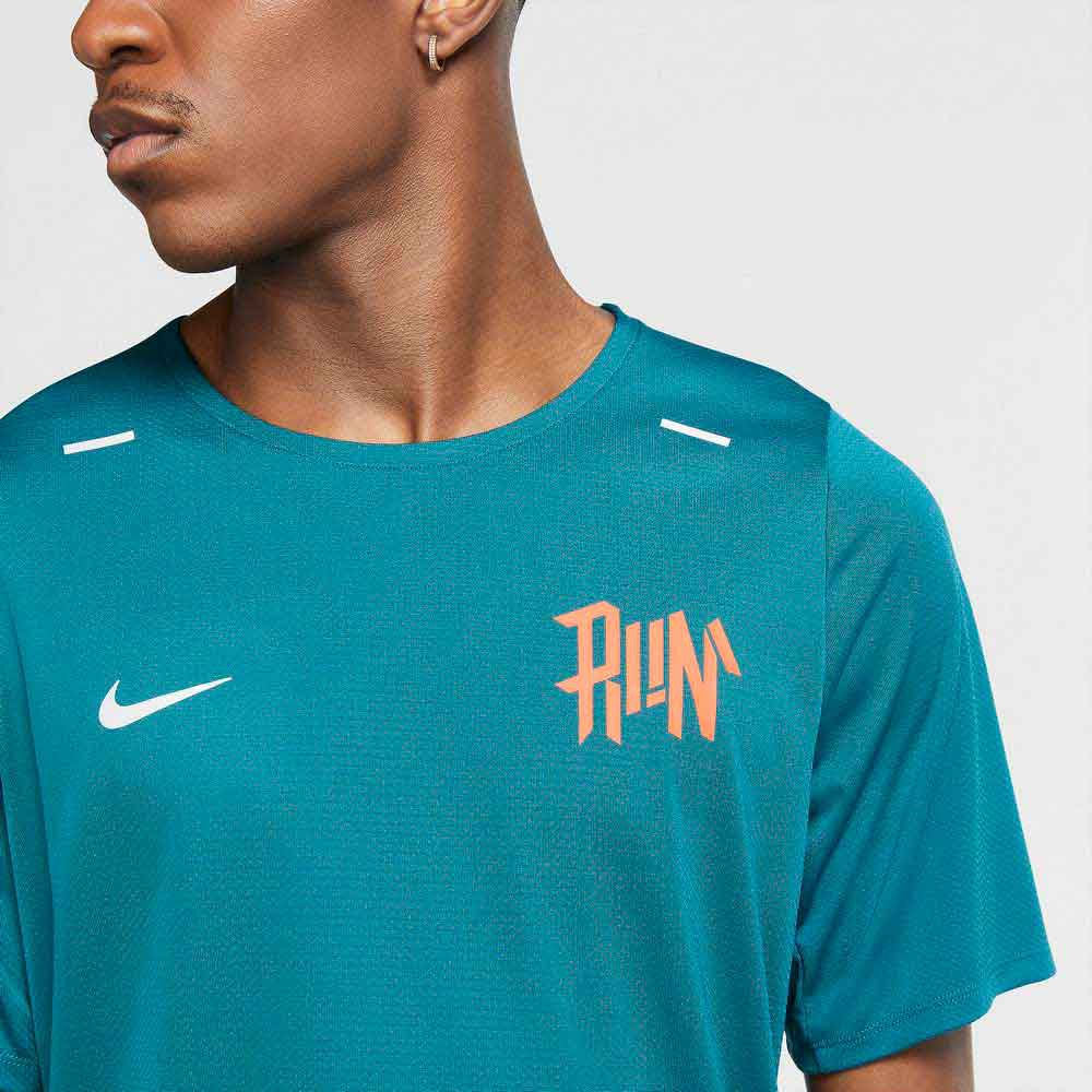 Nike Dri Fit Rise 365 Wild Run Short Sleeve T-Shirt